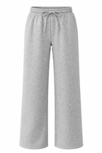 Adora Luxeflow - Everyday Wide Leg Pant