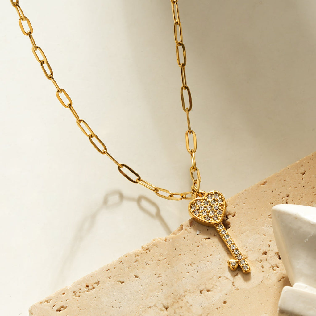 JAZRINA Gold: Pavé Key & Heart Pendant on a Paper Clip Chain Necklace