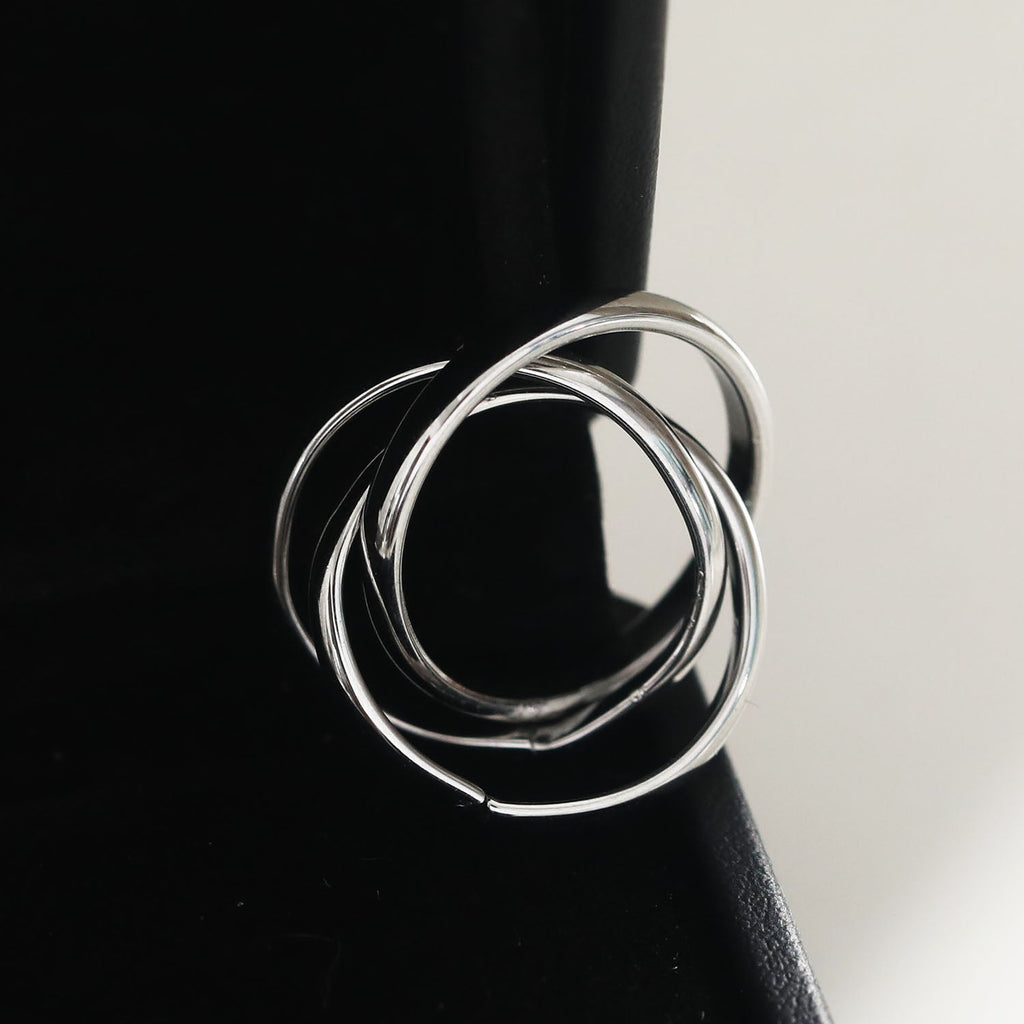 Triple Banded Interconnected Stack Ring